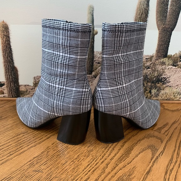 Jeffrey Campbell plaid sport calf boots black and white 6.5 - Picture 4 of 10